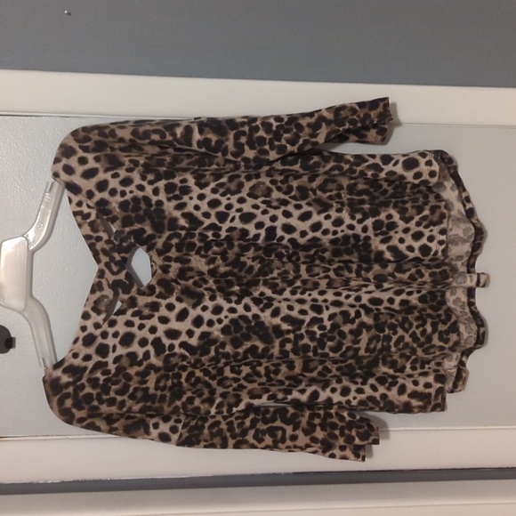 Women's Leopard print Shirt, L - Picture 4 of 5